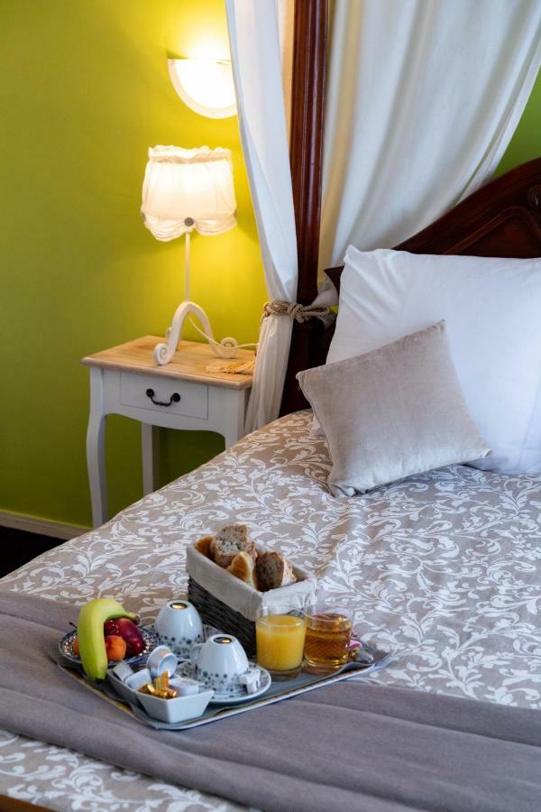 Hotel Henri IV Sully-sur-Loire Luaran gambar