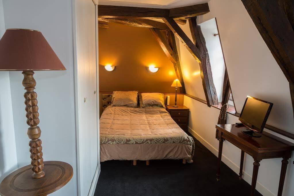Hotel Henri IV Sully-sur-Loire Luaran gambar